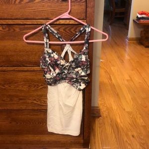 Lululemon tank top size 6